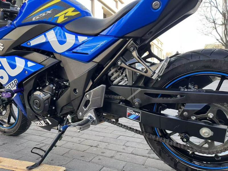 二手豪爵铃木GSX250R
