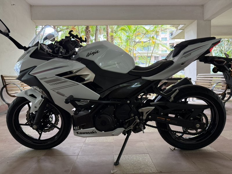 二手川崎Ninja 400