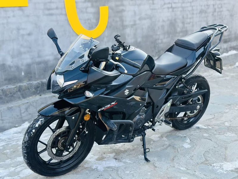 二手豪爵铃木GSX250R
