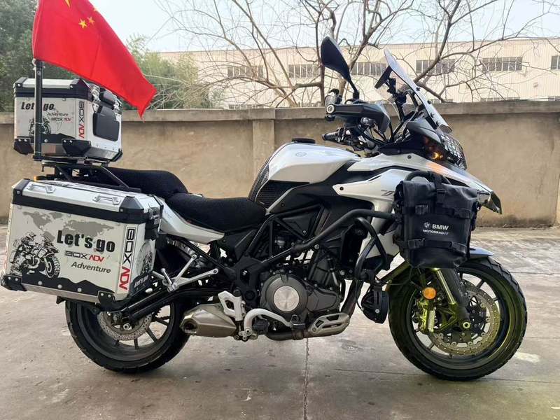二手贝纳利金鹏 TRK502