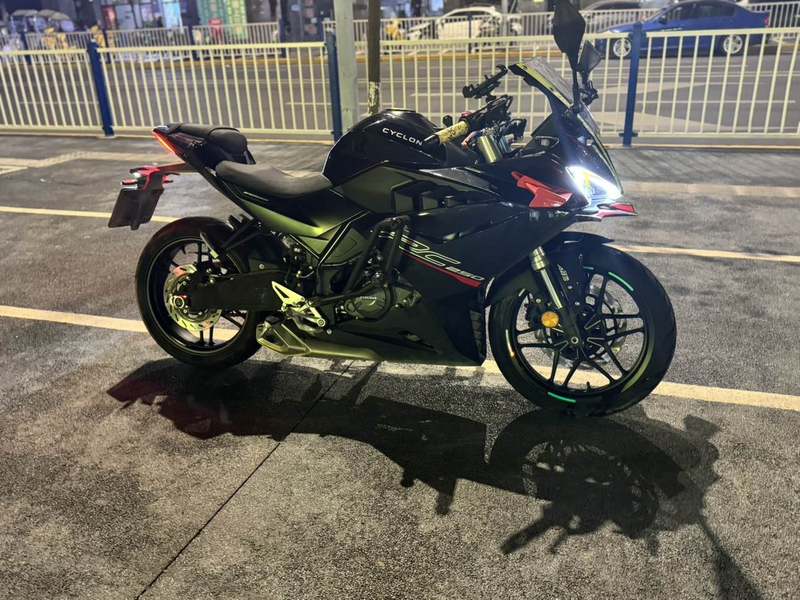 二手赛科龙RC250