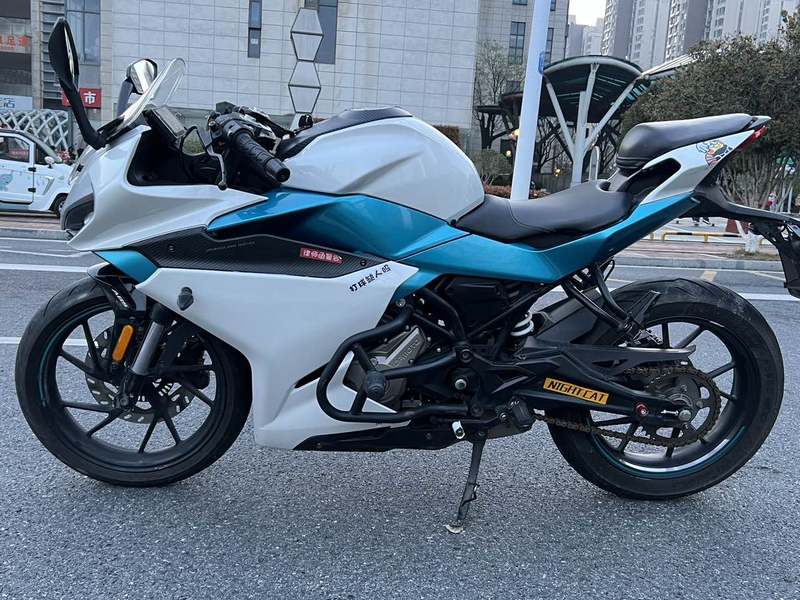 二手春风250SR