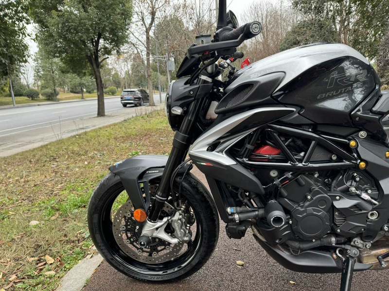 二手奥古斯塔Brutale 800