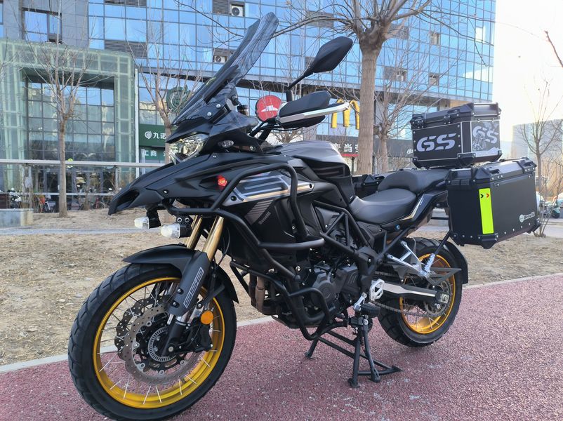 二手贝纳利TRK552