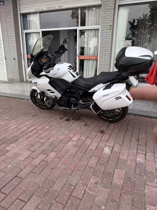 二手贝纳利600GC