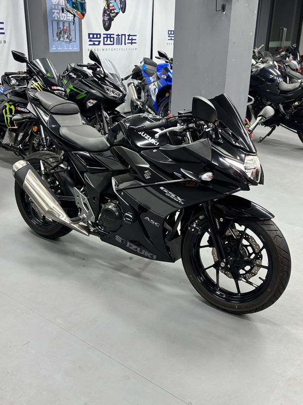 二手豪爵铃木GSX250R