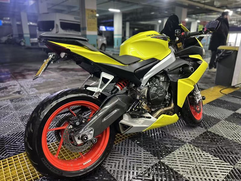 二手阿普利亚RS 660 