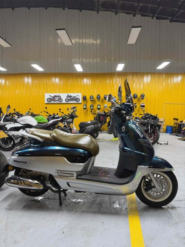 二手南方梦拉丽莎 飞戈