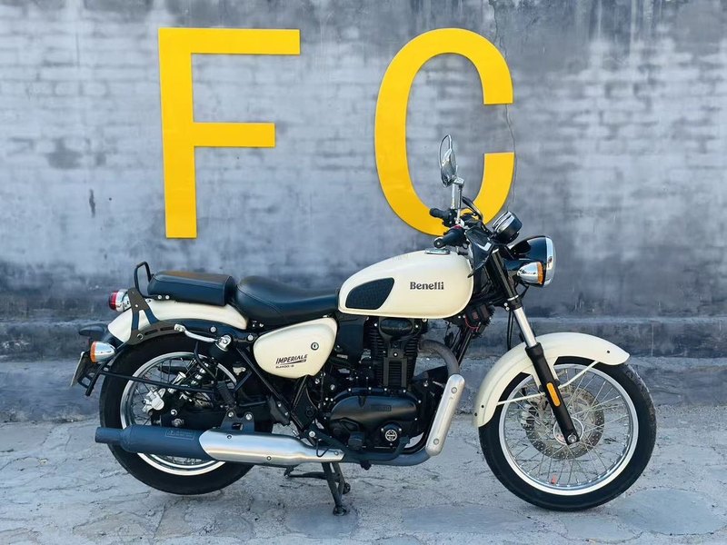 二手贝纳利帝国 imperiale 400