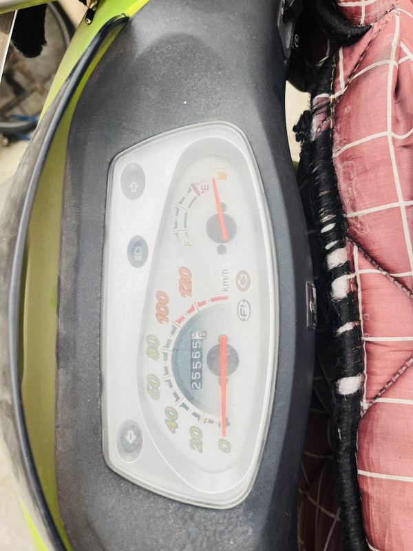 二手五羊本田SCR 喜悦100