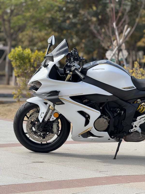 二手QJMOTOR赛800