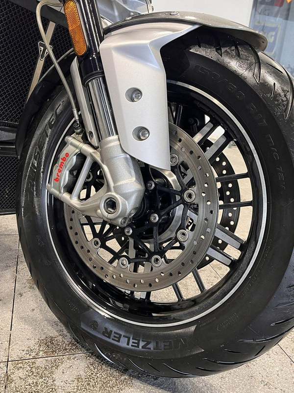 二手凯旋Rocket 3