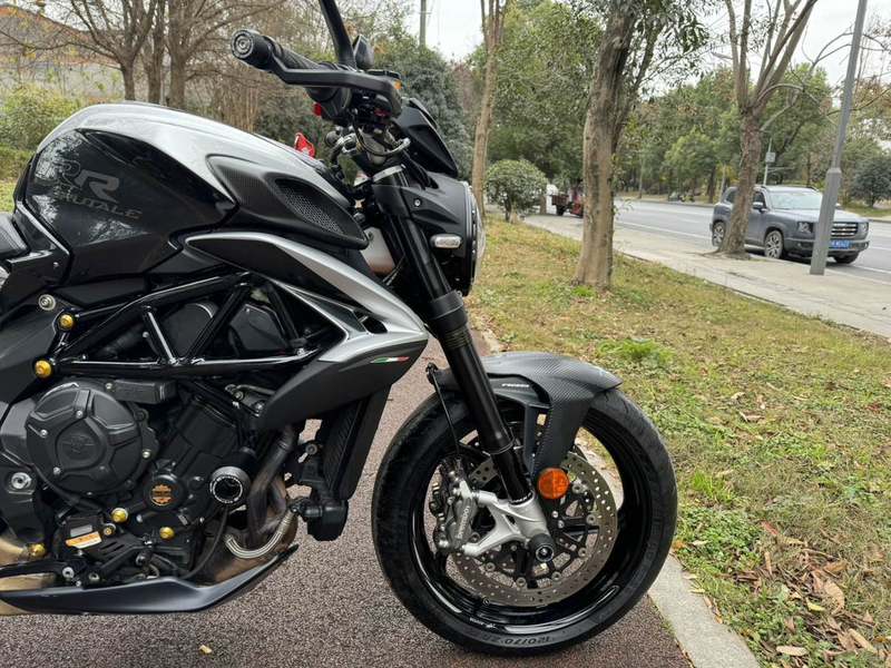 二手奥古斯塔Brutale 800