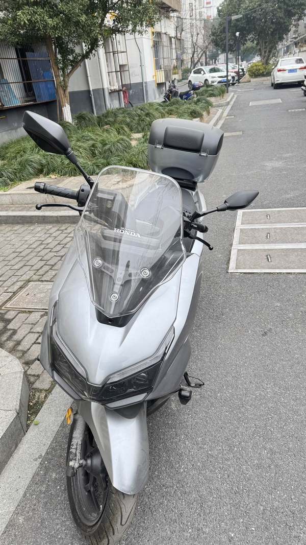 二手五羊本田NWT150