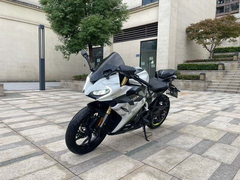 二手春风250SR