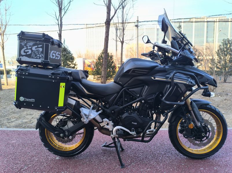 二手贝纳利TRK552