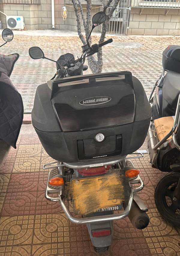 二手济南铃木QS150悍骏