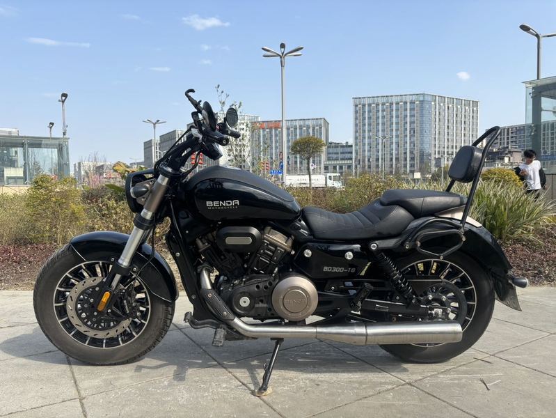 二手奔达Rock300 灰石