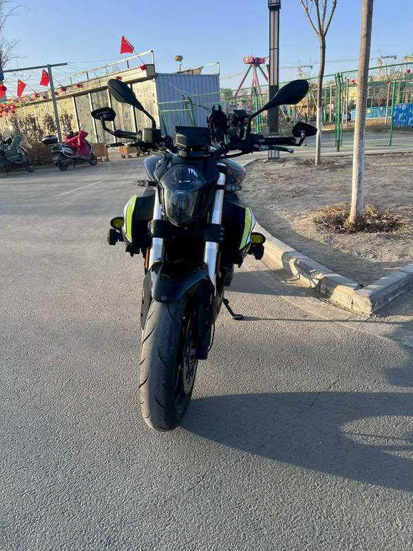 二手贝纳利TNT600i