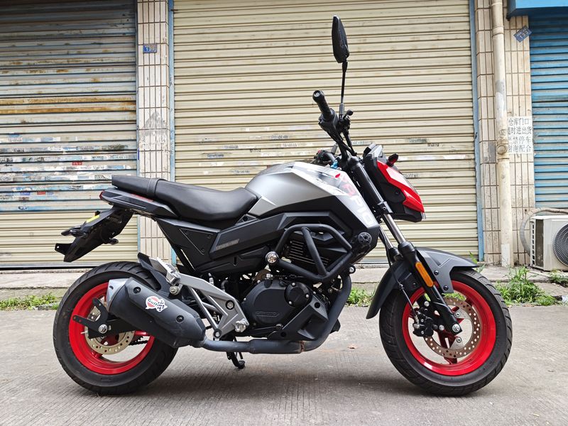 二手春风ST狒狒