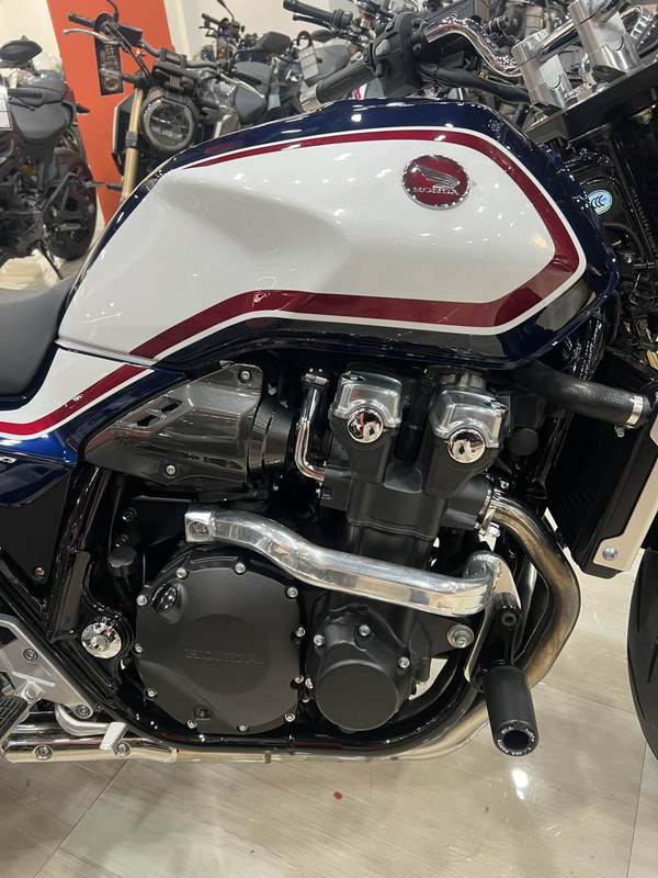 二手本田CB1300 Super Four