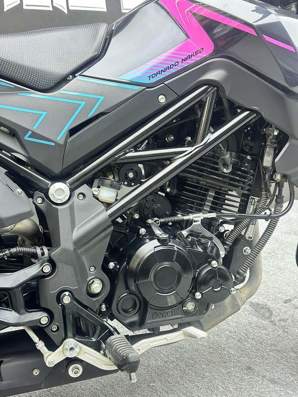 二手贝纳利小暴龙TNT125