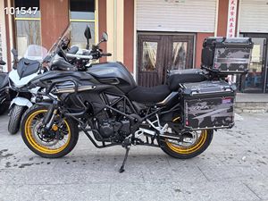 二手贝纳利TRK552