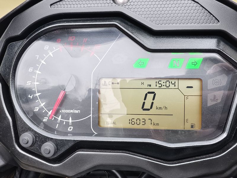 二手贝纳利金鹏 TRK502