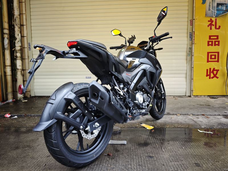 二手贝纳利小迅龙 BN150S