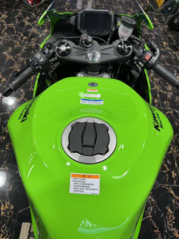 二手川崎Ninja ZX-6R 