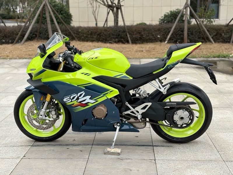 二手张雪机车500RR