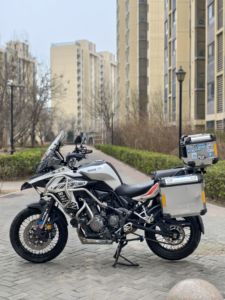 二手贝纳利金鹏 TRK502