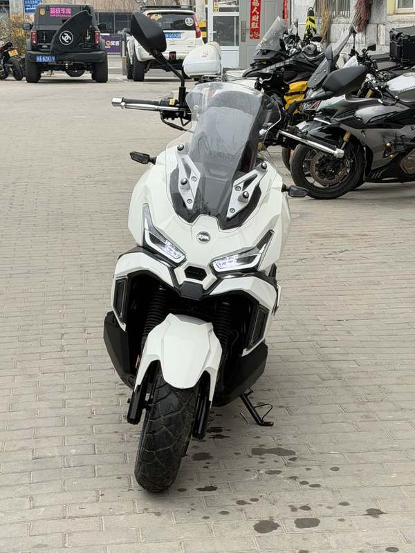 二手三阳哈士奇 Husky ADV150