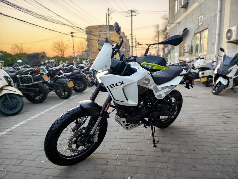 二手贝纳利BKX250