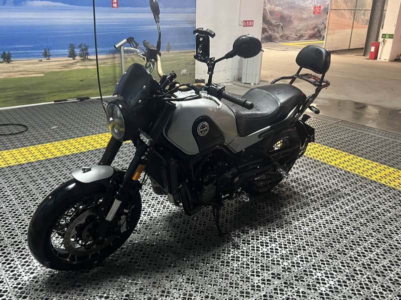 二手贝纳利幼狮 Leoncino 500