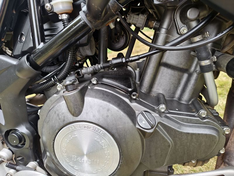 二手贝纳利金鹏 TRK502