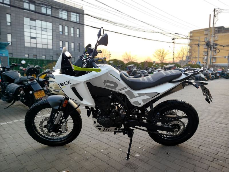 二手贝纳利BKX250