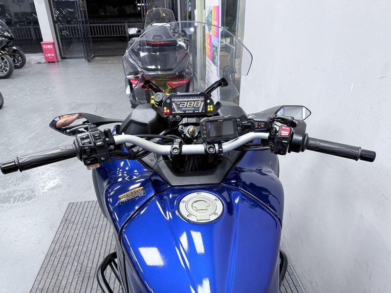 二手雅马哈Niken GT