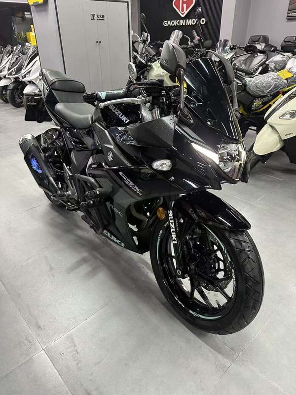 二手豪爵铃木GSX250R