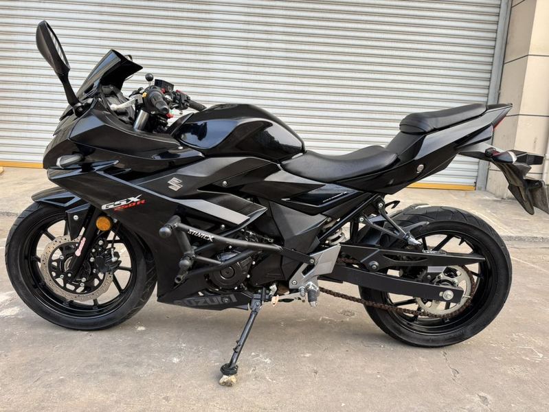 二手豪爵铃木GSX250R