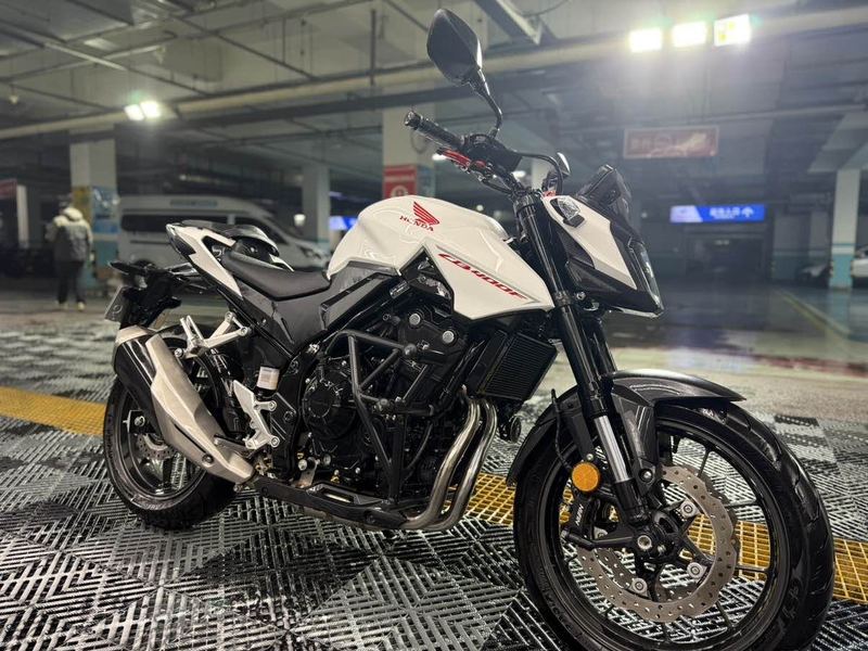 二手本田CB400F