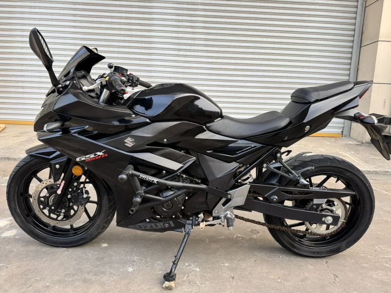 二手豪爵铃木GSX250R