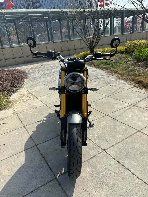 二手凯旋Speed 400