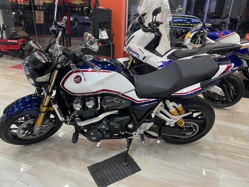 二手本田CB1300 Super Four