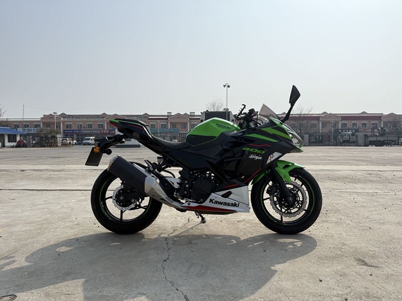 二手川崎Ninja 400