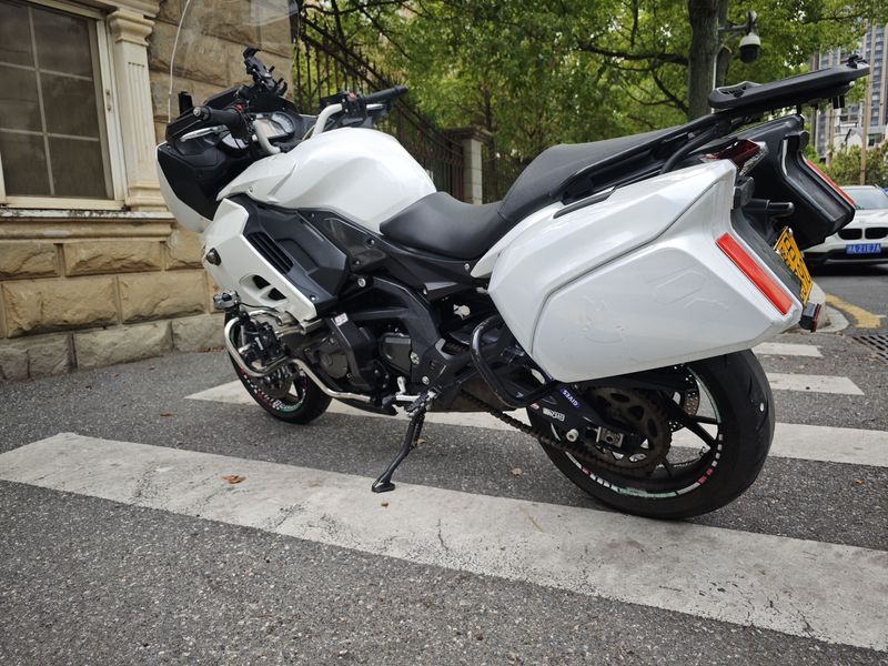 二手贝纳利600GC