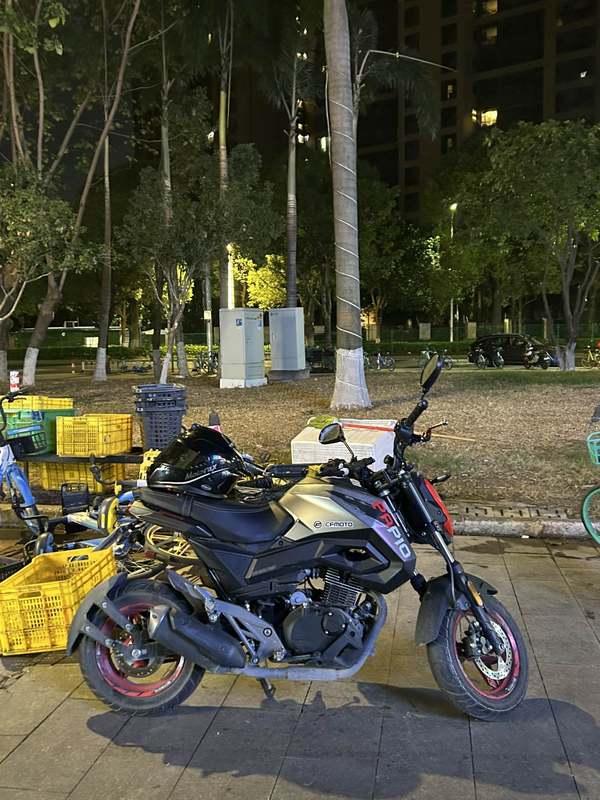 二手春风ST狒狒