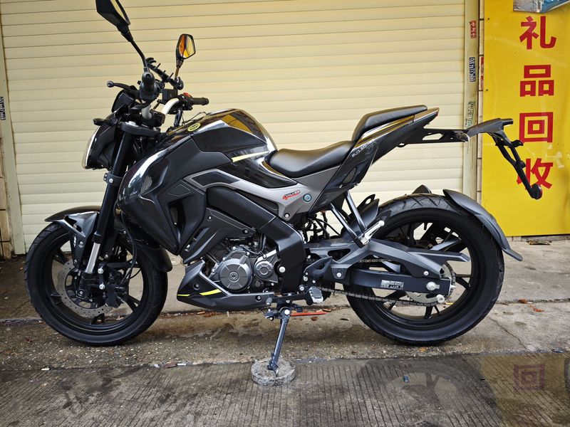 二手贝纳利小迅龙 BN150S