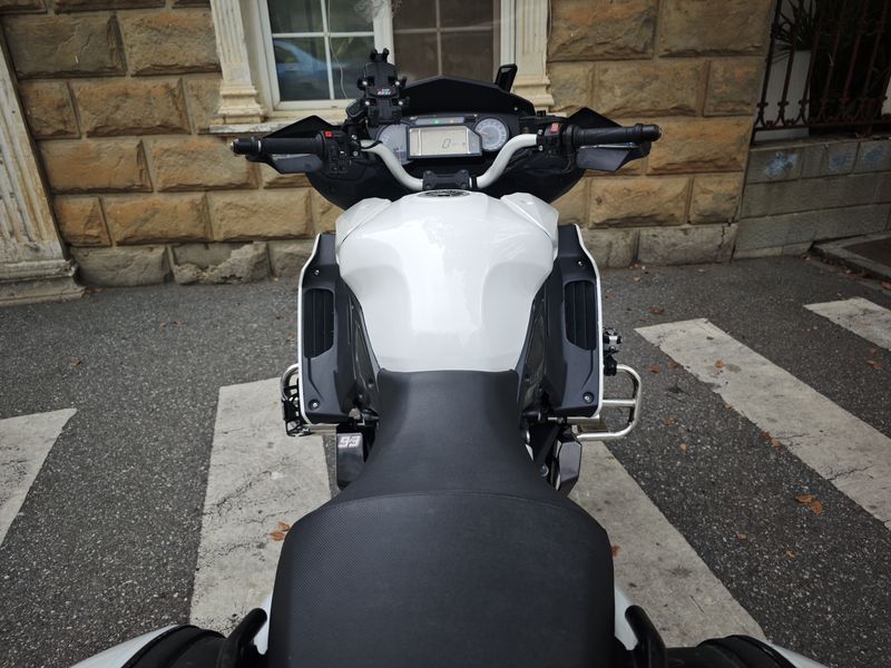 二手贝纳利600GC