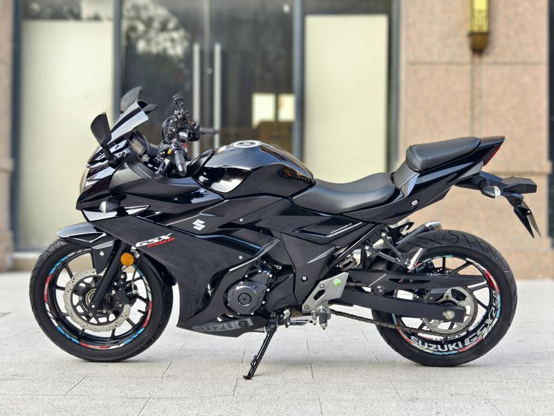 二手豪爵铃木GSX250R